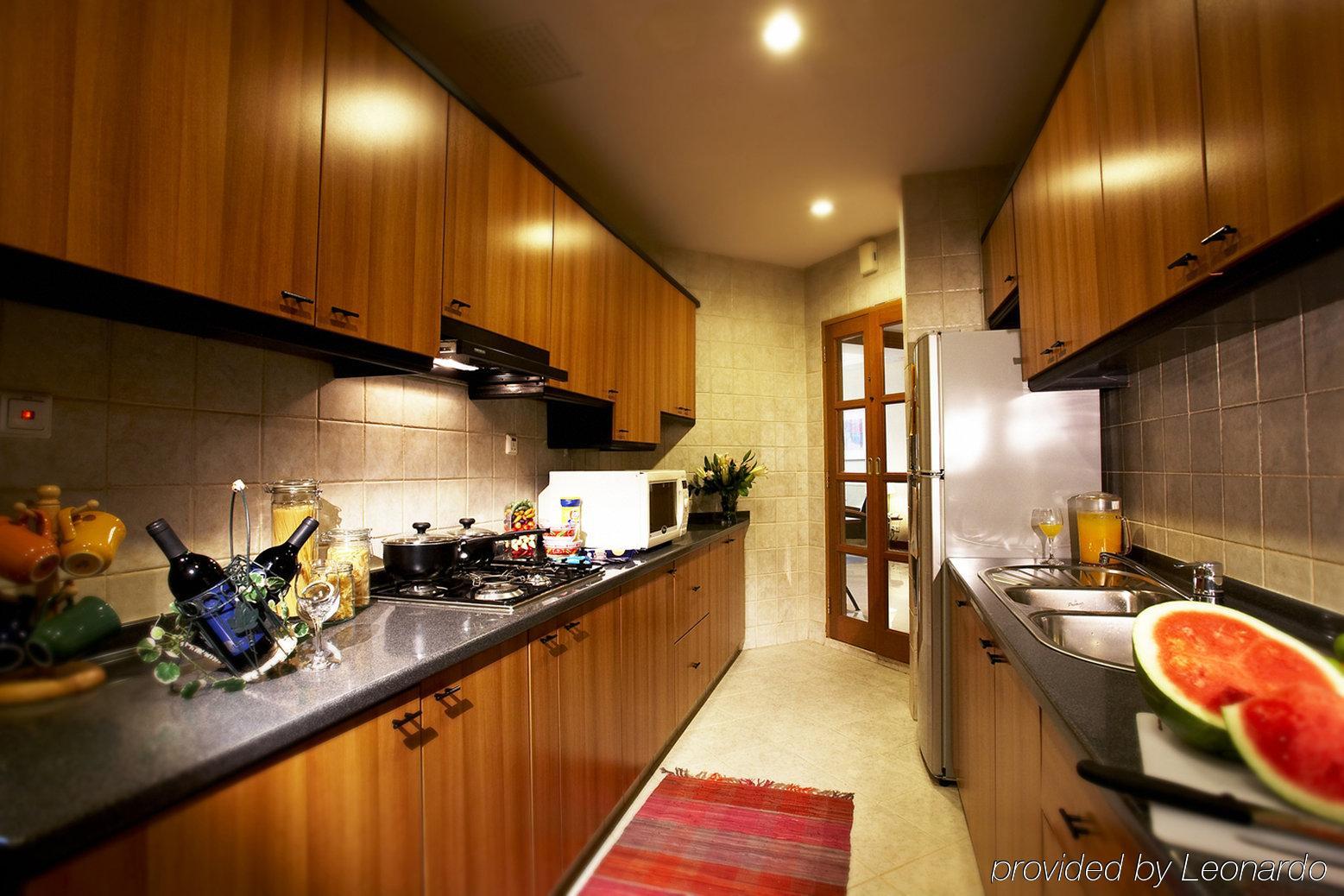 Fraser Place Robertson Walk Singapour Extérieur photo A modern kitchen