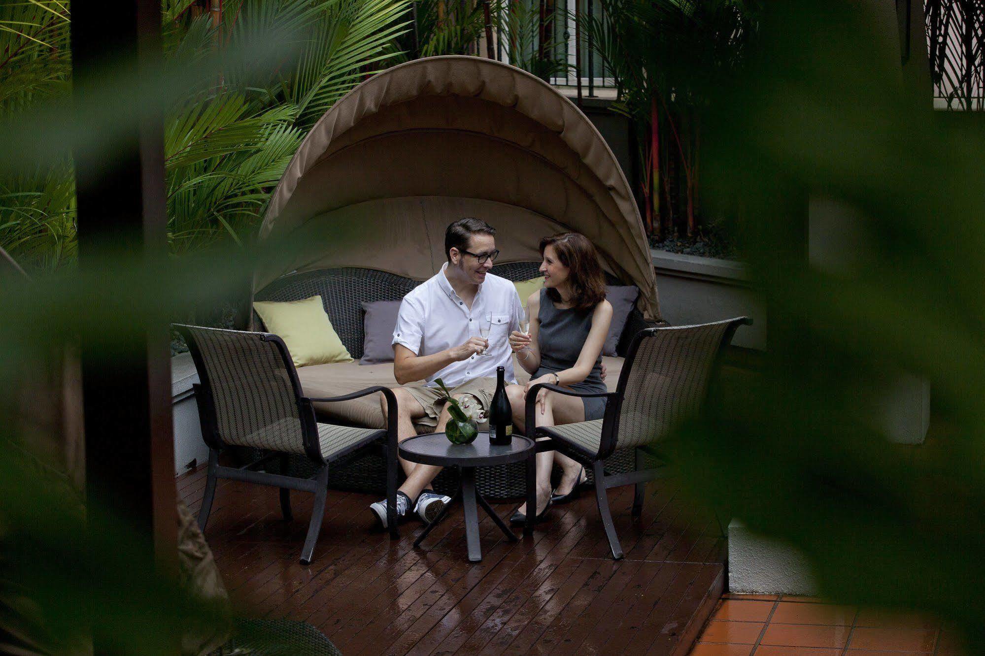 Fraser Place Robertson Walk Singapour Extérieur photo The Garden Bar
